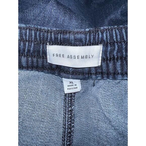 FREE ASSEMBLY Jeans Women's Sz XL Blue Denim Pull On Drawstring Waist Crop Jean - Picture 7 of 7